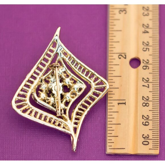 Vintage Victorian Blue Rhinestone Gold Tone Brooch - Q7 - Picture 2 of 2